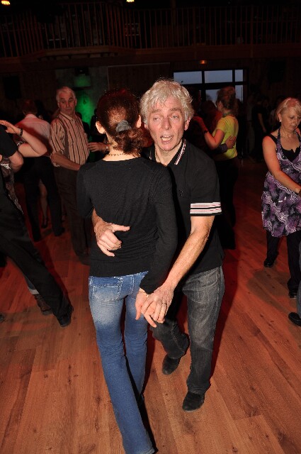 min 2009 11 29 station danse 166